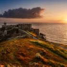 Sonnenuntergang am Leuchtturm von Kermorvan, Bretagne, Frankreich.