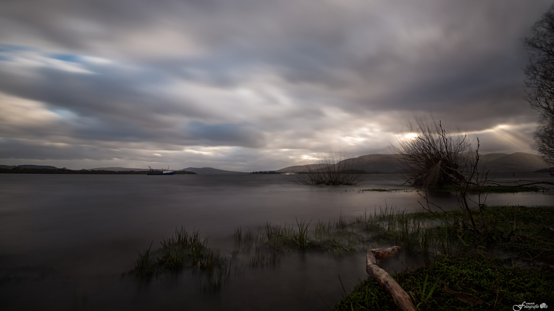 Sonnenuntergang am Loch Lomond