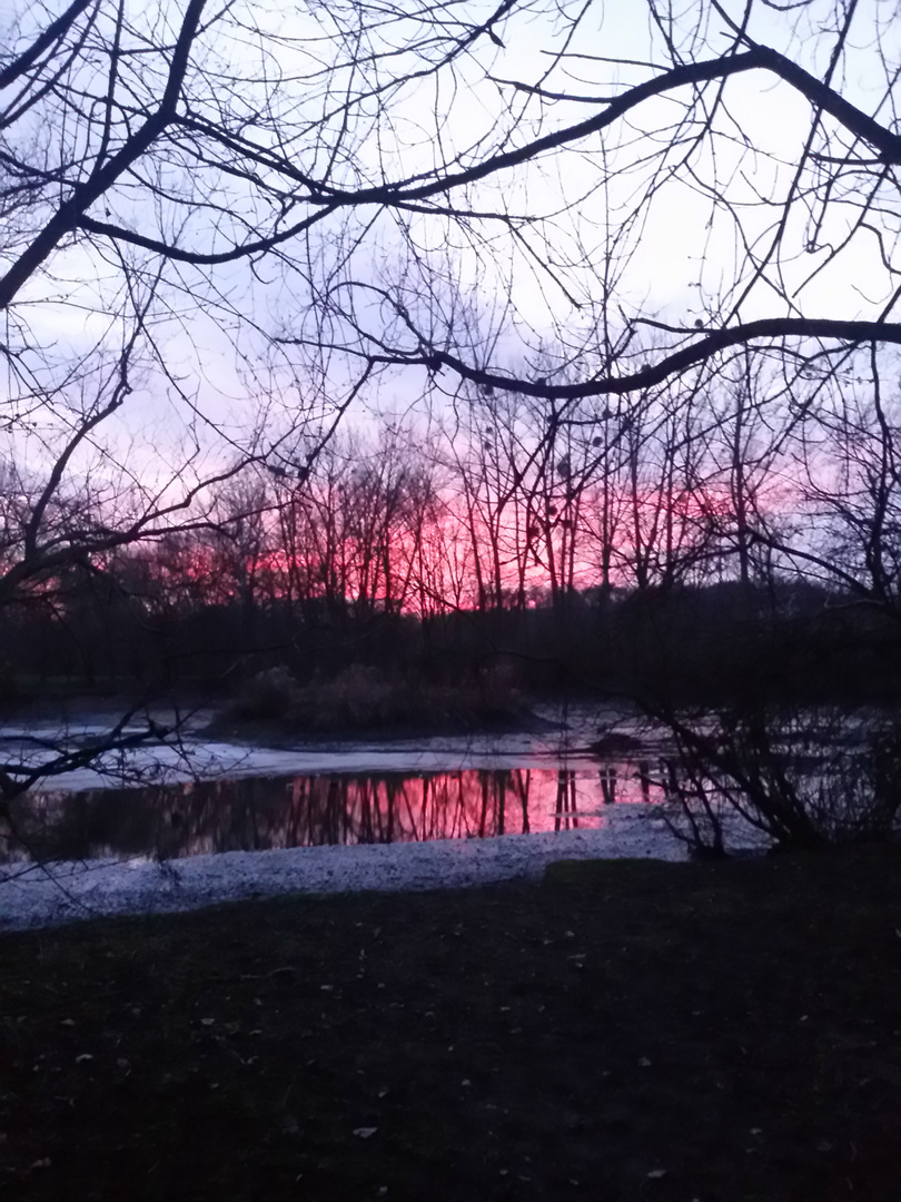 Sonnenuntergang am Lünischteich