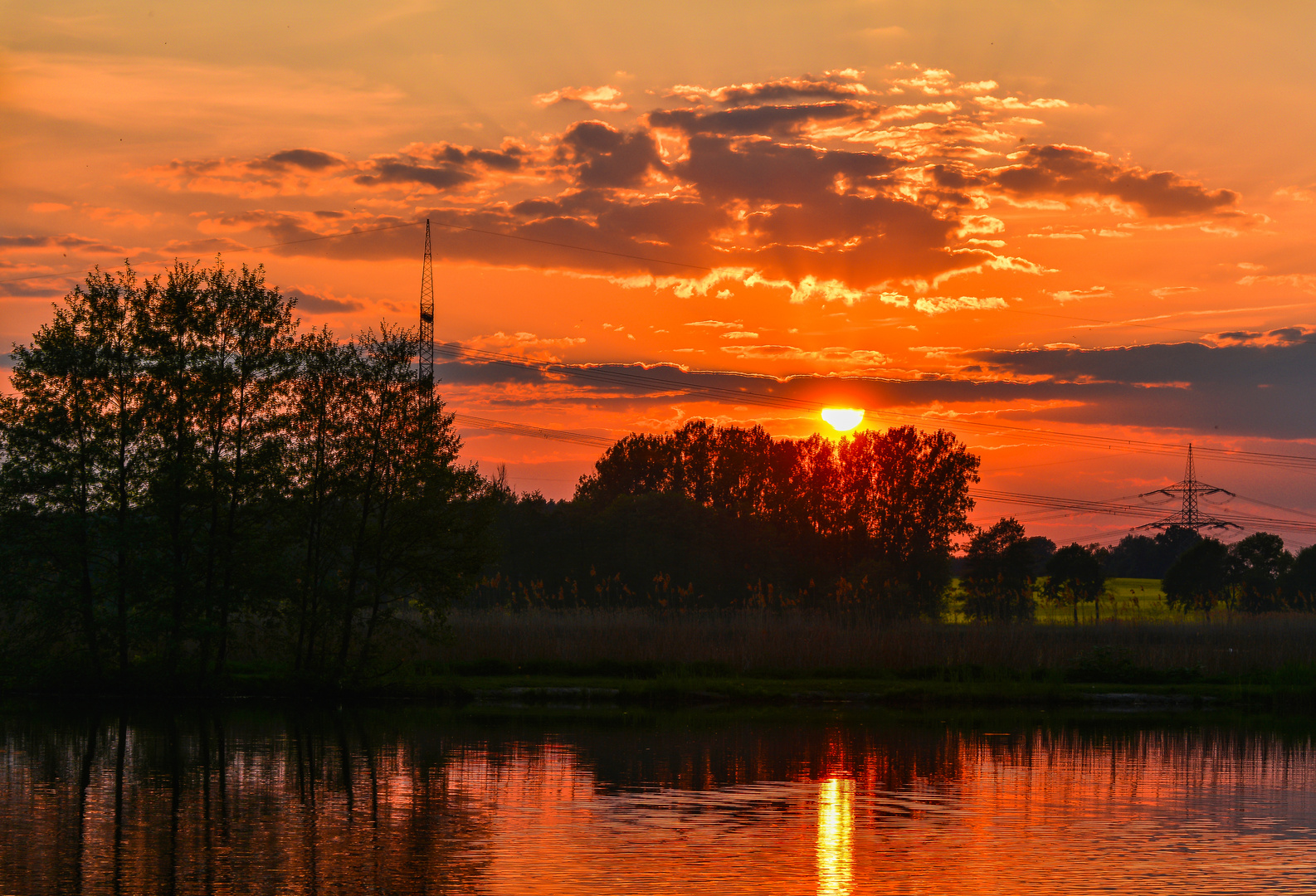 Sonnenuntergang am Maasdorfer Teich Foto & Bild landschaft, bach