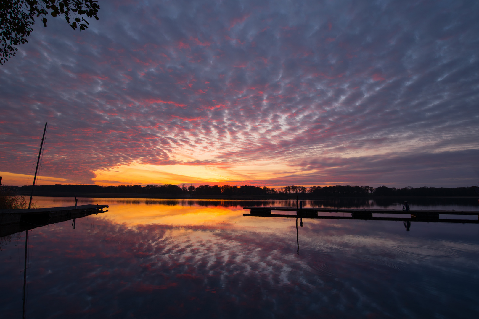 Sonnenuntergang am Mauersee/Masuren