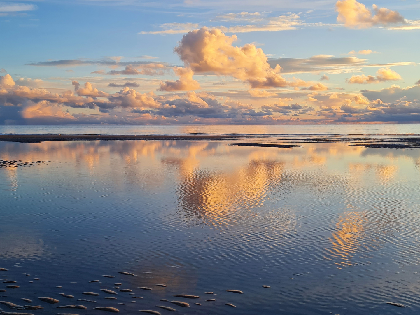 Sonnenuntergang am Meer 