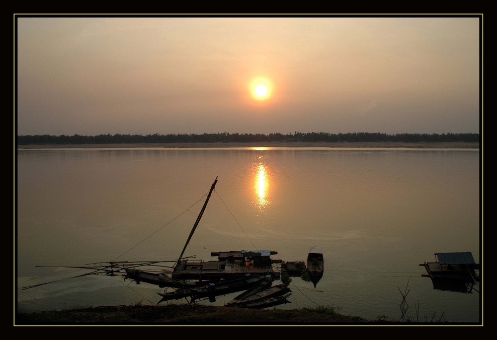 Sonnenuntergang am Mekong