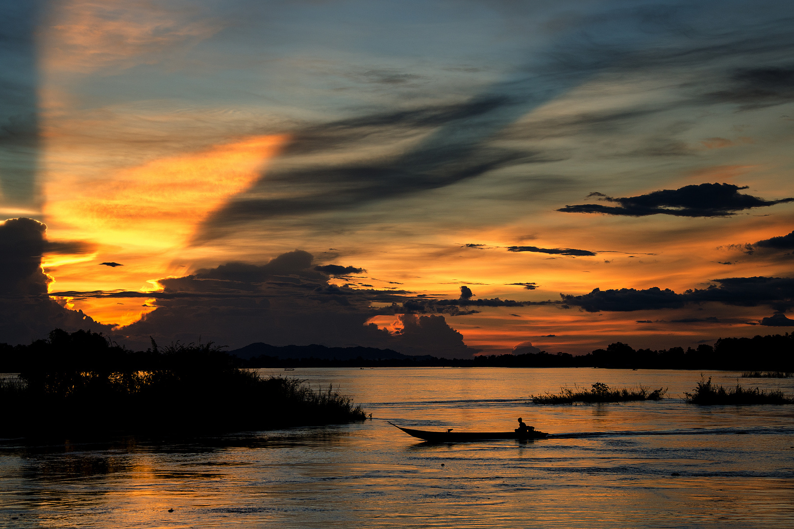 Sonnenuntergang am Mekong