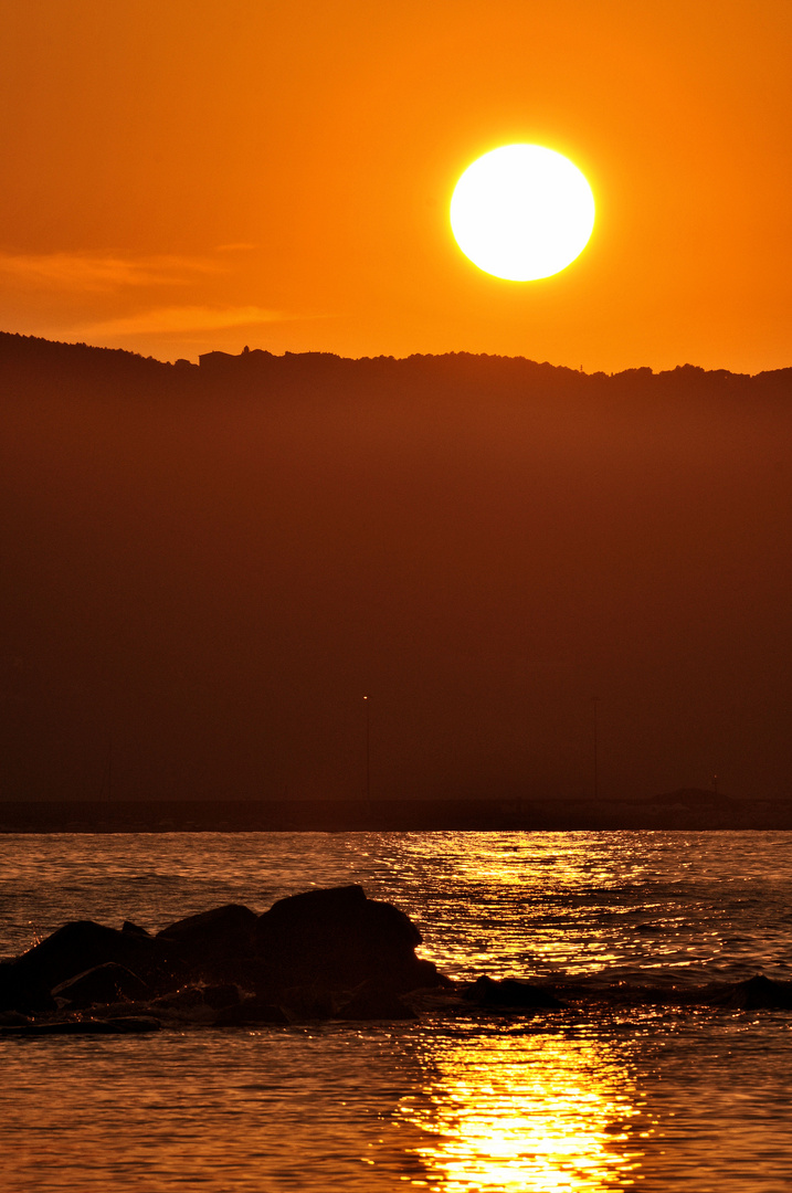 Sonnenuntergang am Mittelmeer