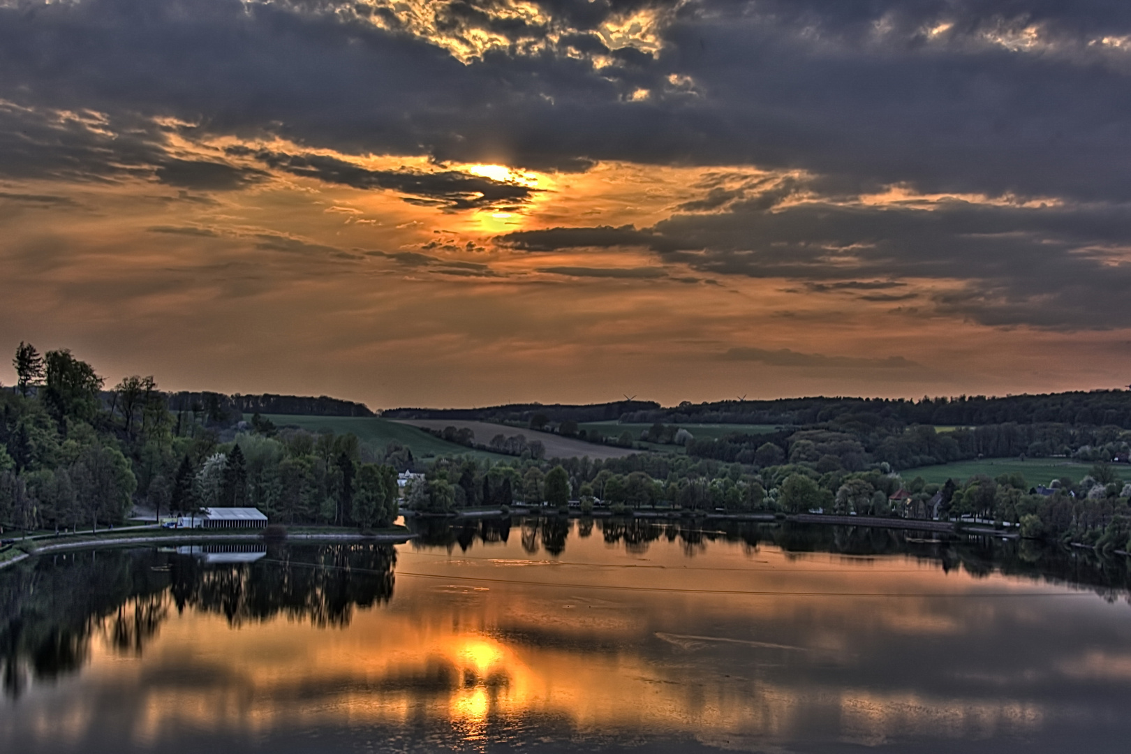 Sonnenuntergang am Möhnesee