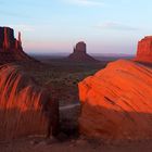 Sonnenuntergang am Monument Valley, USA