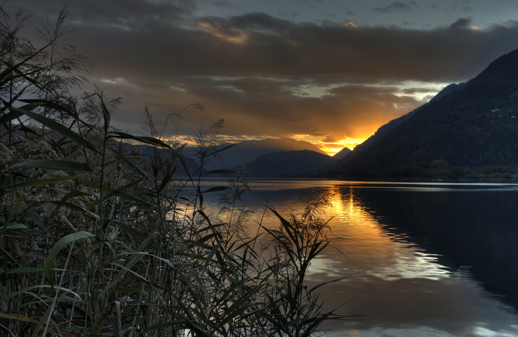 Sonnenuntergang am Ossiachersee