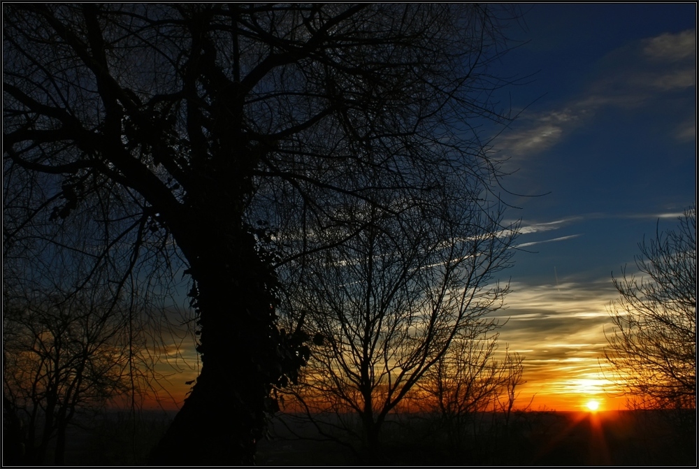 "Sonnenuntergang am Petersberg"