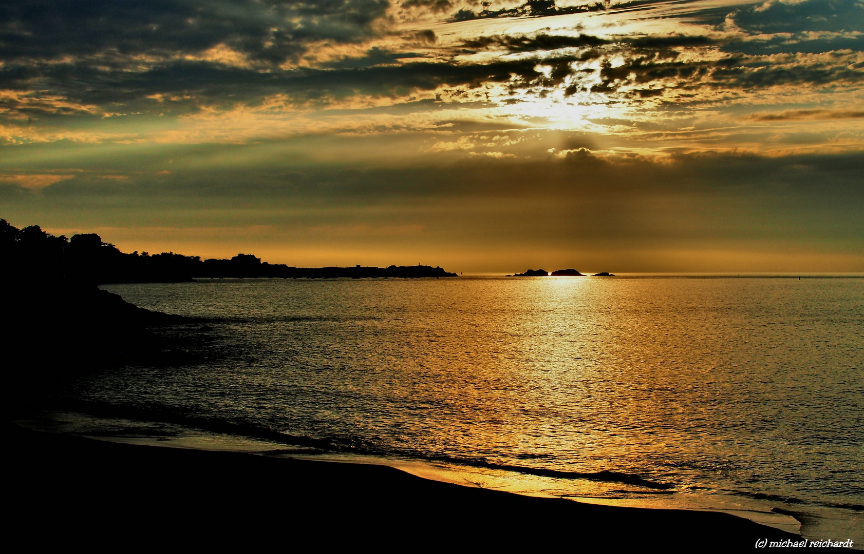 Sonnenuntergang am Pointe du Nick /Bretagne