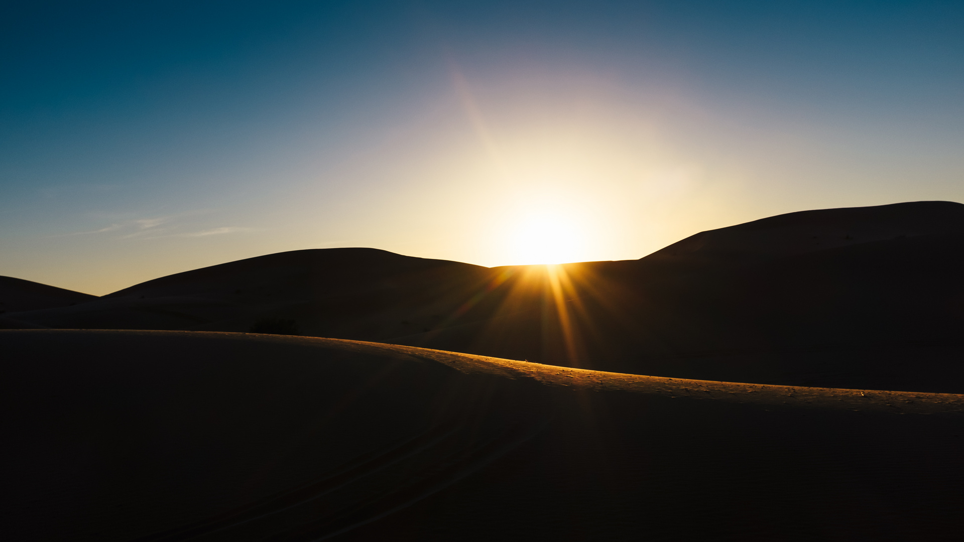Sonnenuntergang am Rande der Sahara