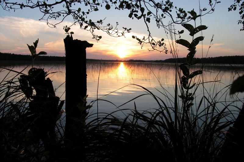 Sonnenuntergang am Renkajärvi, Finnland