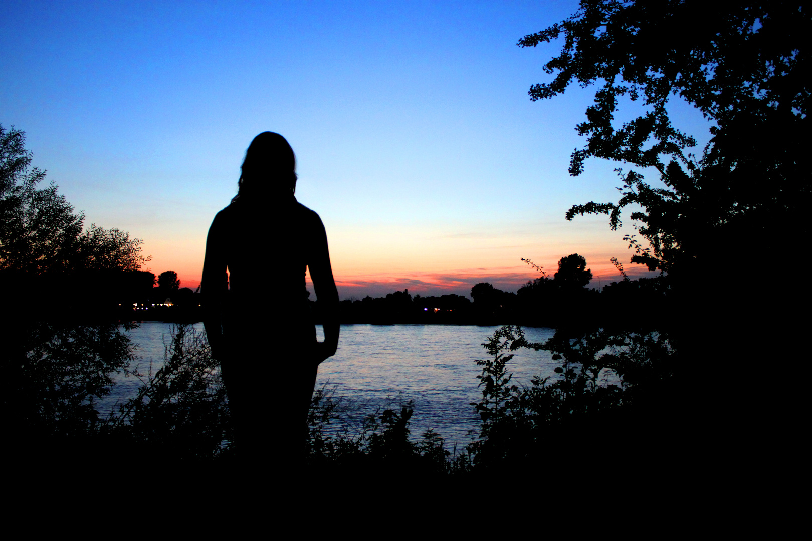 Sonnenuntergang am Rhein