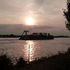 Sonnenuntergang am Rhein