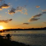 Sonnenuntergang am Rhein