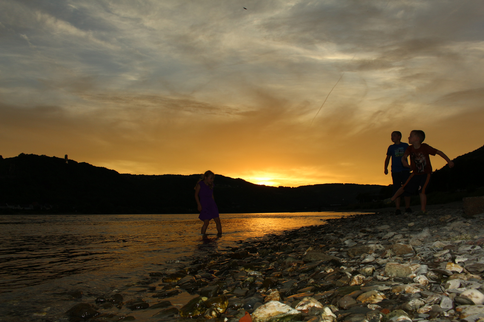 Sonnenuntergang am Rhein