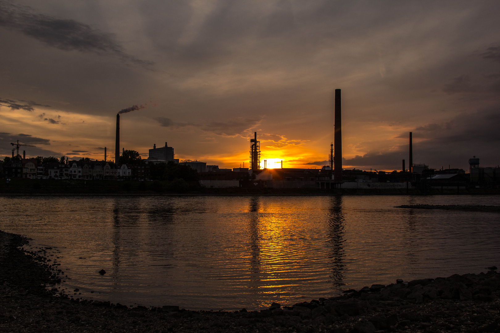 Sonnenuntergang am Rhein