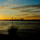 Sonnenuntergang am Rhein