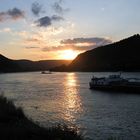 Sonnenuntergang am Rhein bei Andernach
