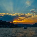 Sonnenuntergang am Rhein bei Rüdesheim