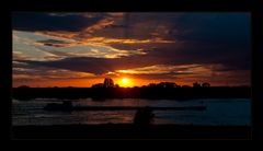 Sonnenuntergang am Rhein