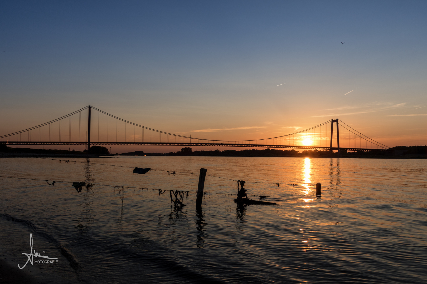 Sonnenuntergang am Rhein