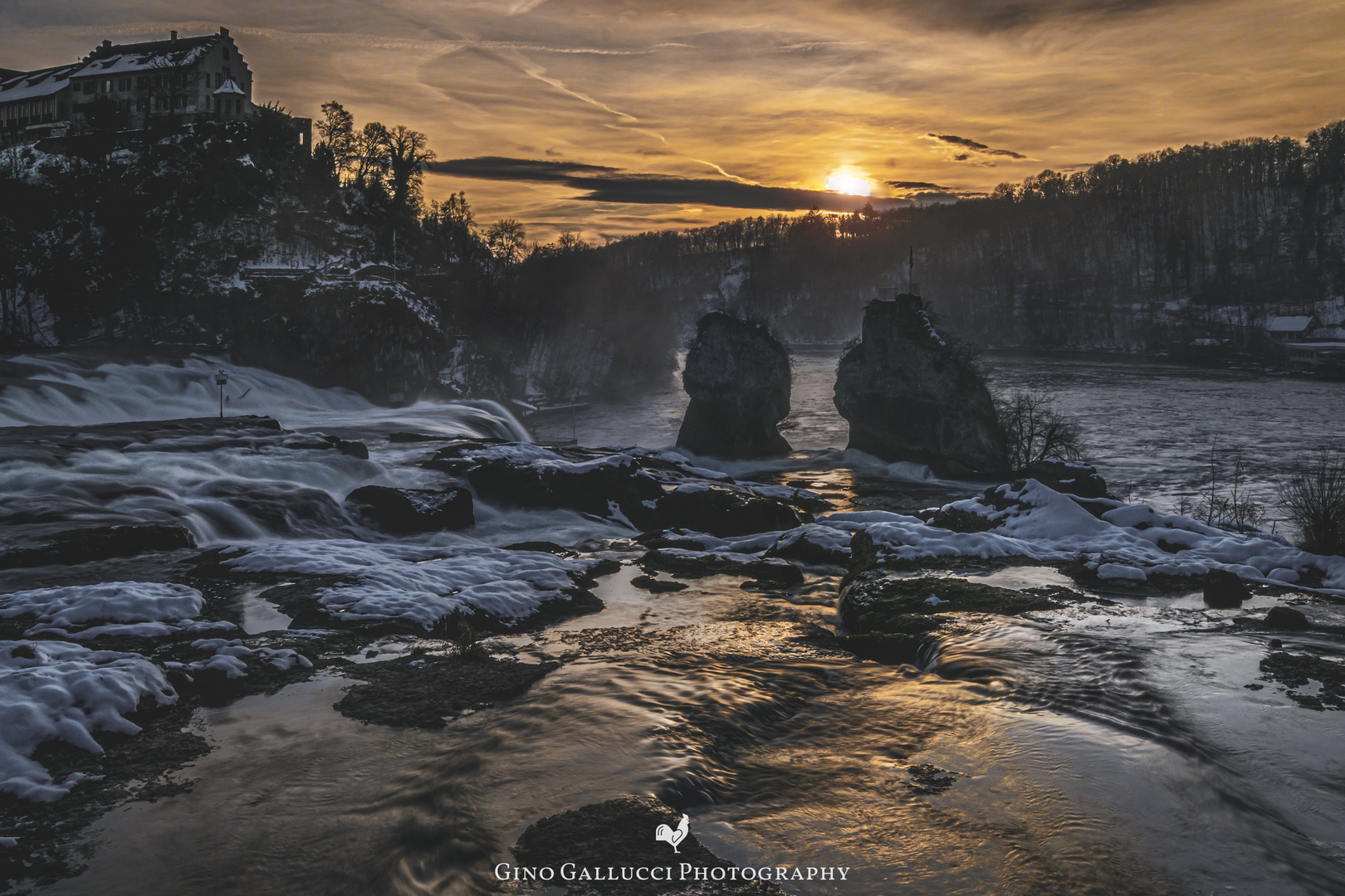 Sonnenuntergang am Rheinfall