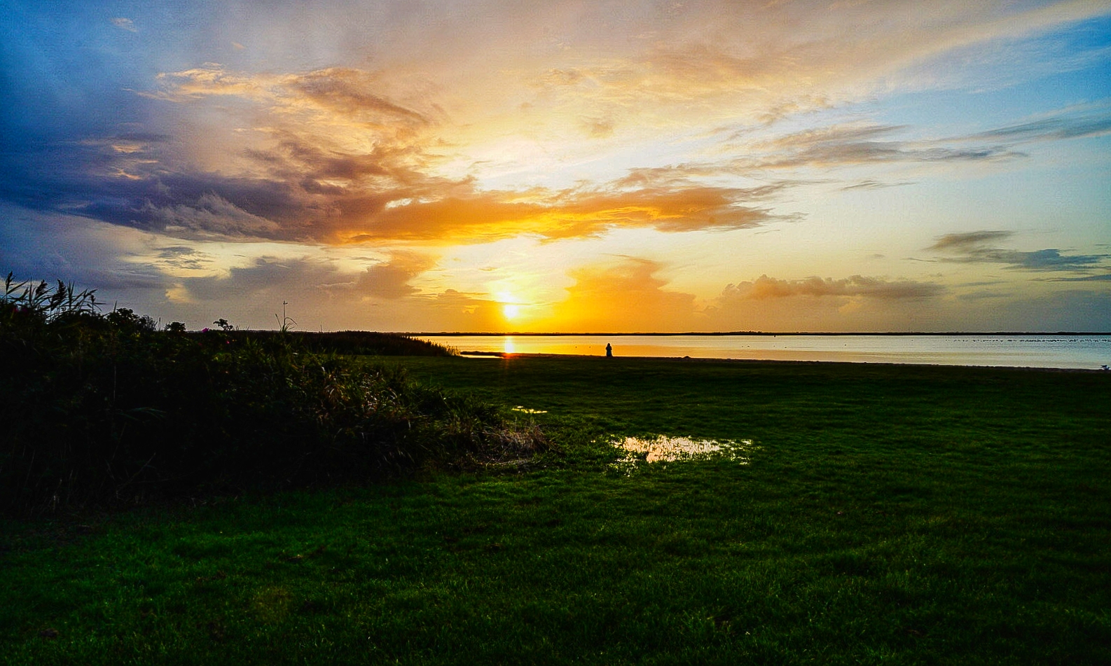 Sonnenuntergang am Ringkoebing Fjord in Dänemark