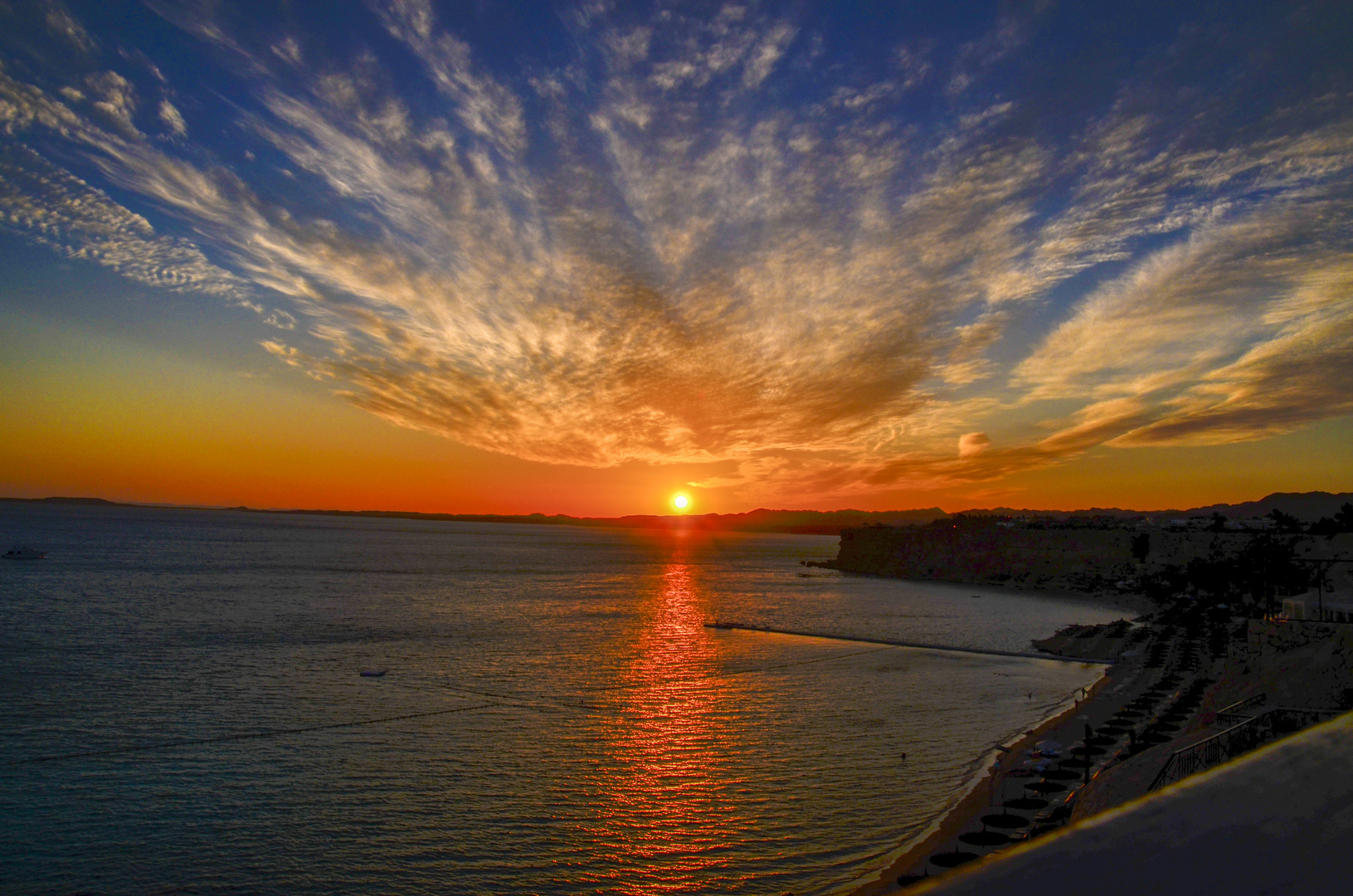 Sonnenuntergang am Roten Meer (2)