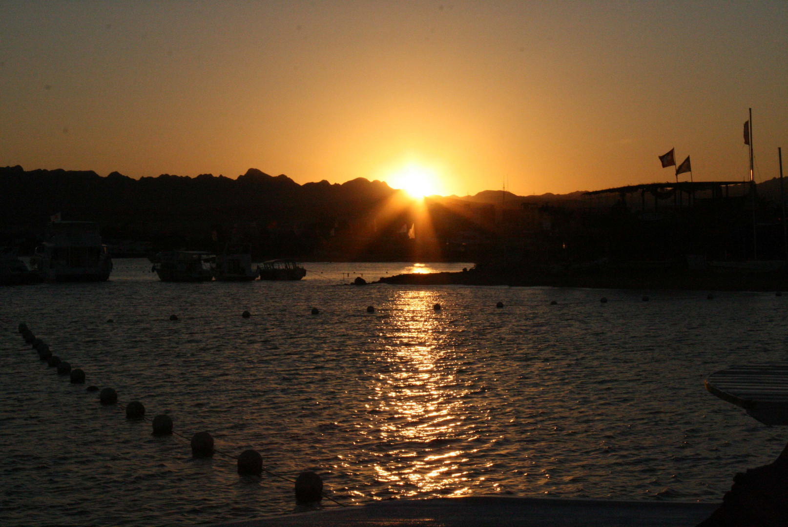 Sonnenuntergang am Roten Meer