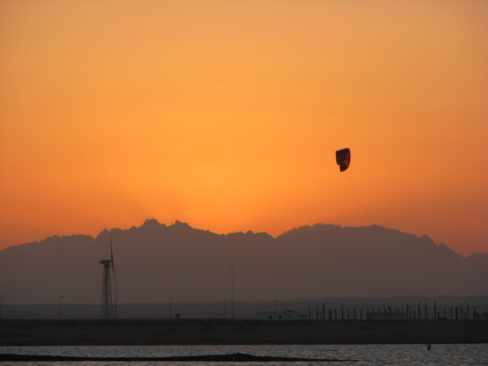 Sonnenuntergang am roten Meer II