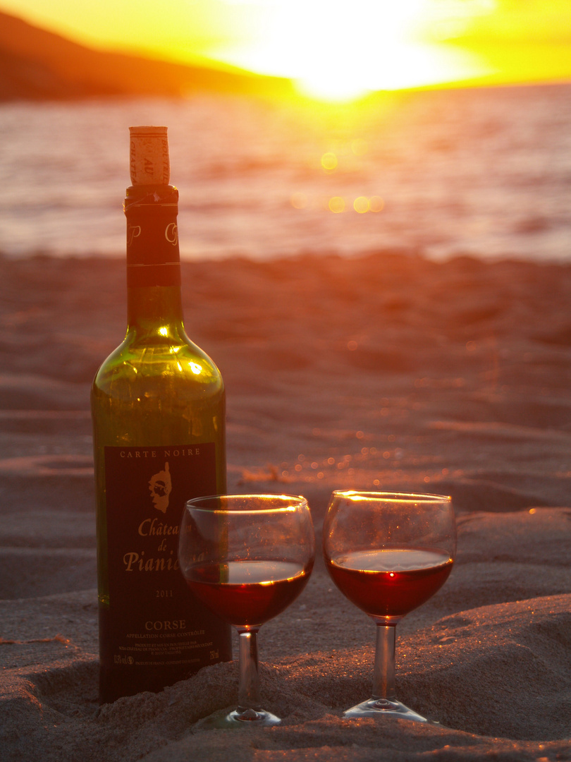 Sonnenuntergang am Saleccia Strand