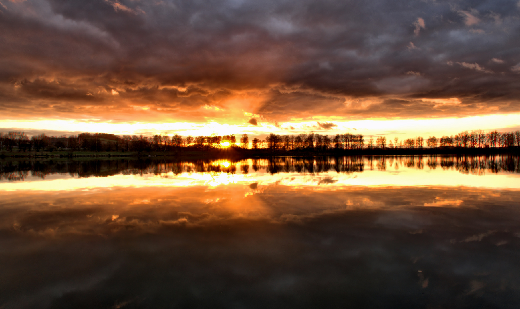 Sonnenuntergang am Satzdorfer See