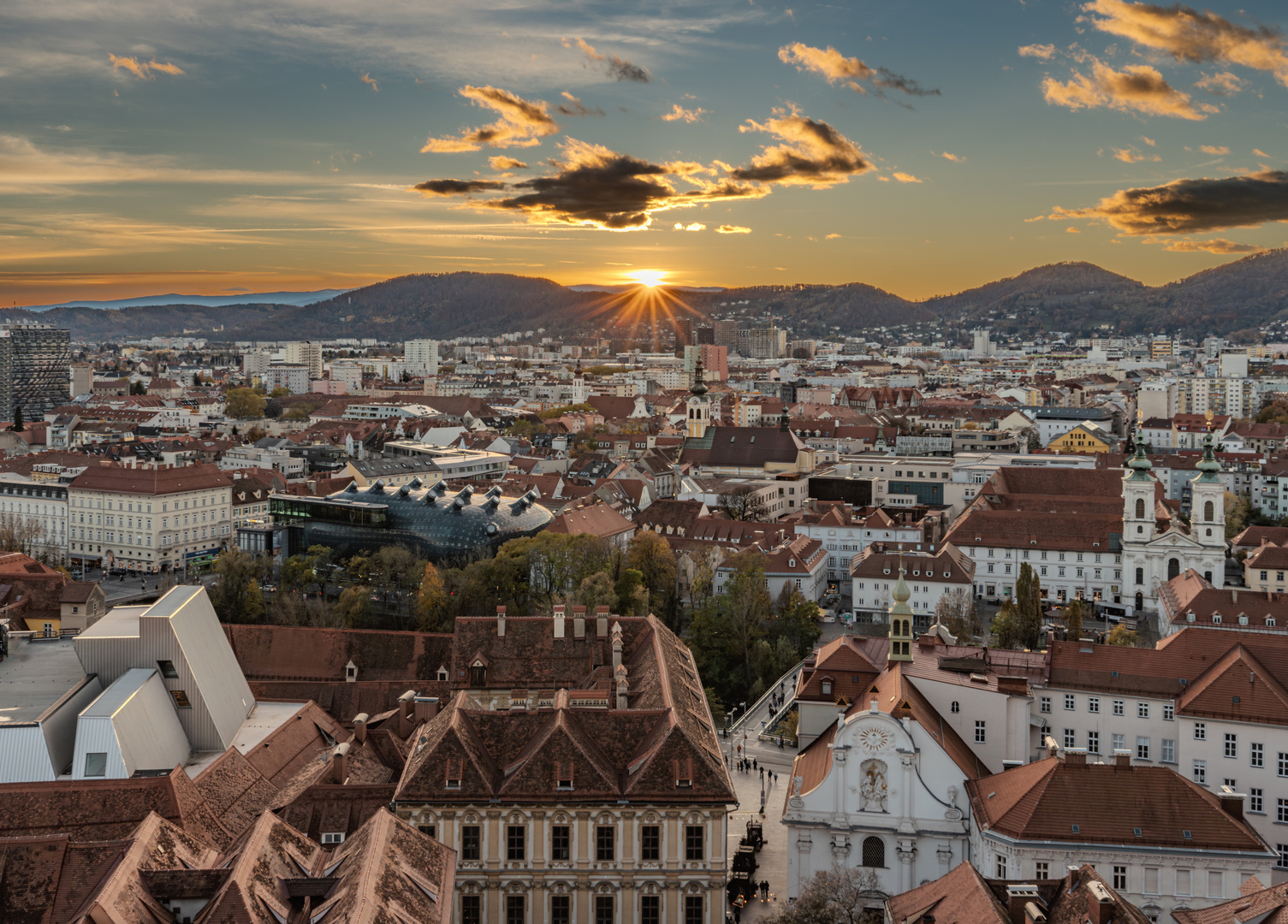 Sonnenuntergang am Schlossberg