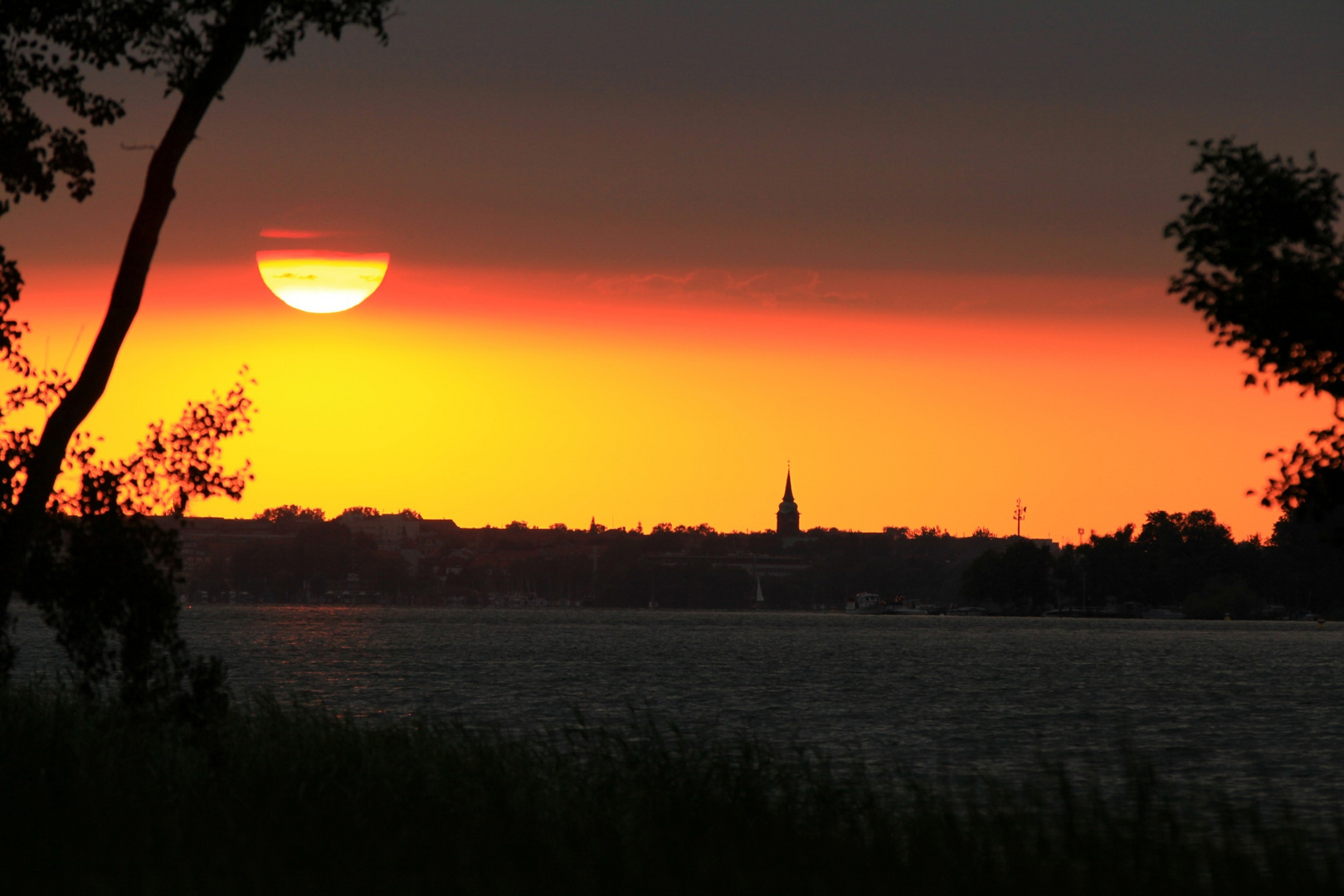 Sonnenuntergang am Schweriner See