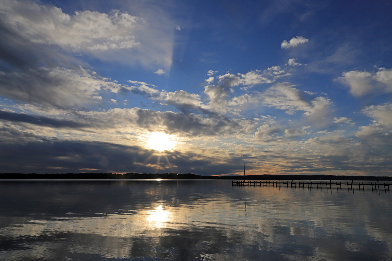 Sonnenuntergang am See