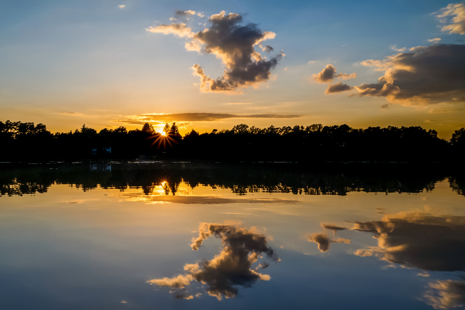 Sonnenuntergang am See