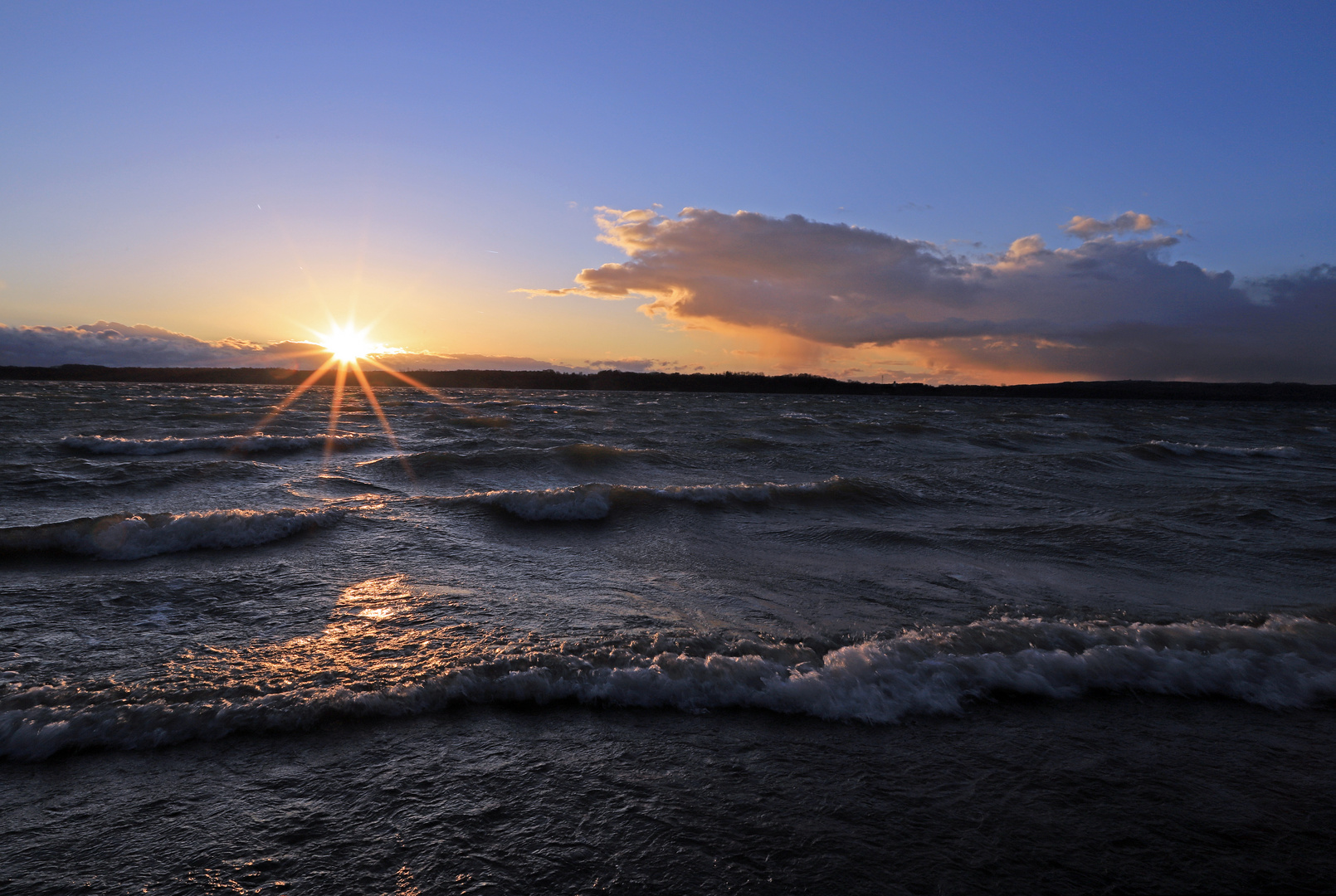 Sonnenuntergang am See Foto & Bild | deutschland, europe, bayern Bilder