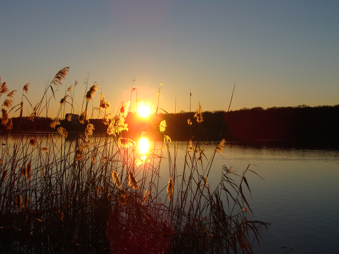 Sonnenuntergang am See in Untergrombach