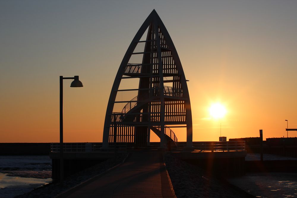 Sonnenuntergang am Seezeichen