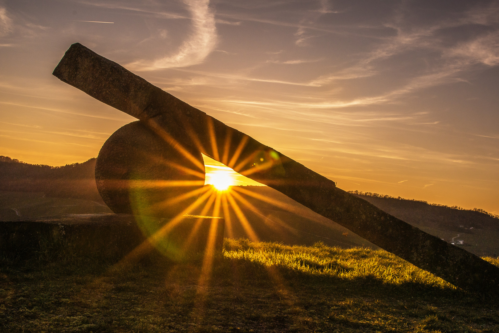 Sonnenuntergang am Skulpturenweg Nittel an der Mosel