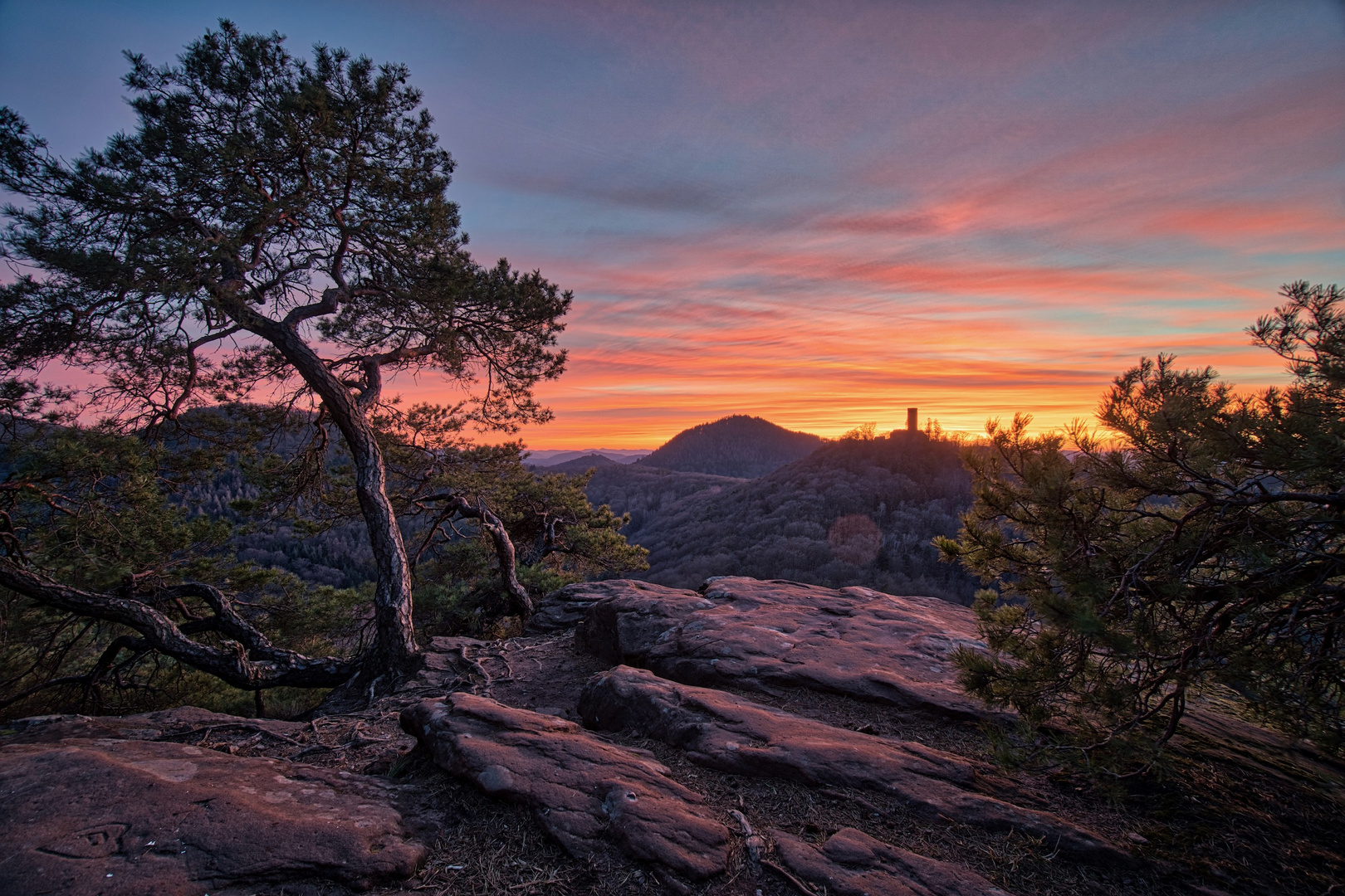 Sonnenuntergang am Slevogtfelsen