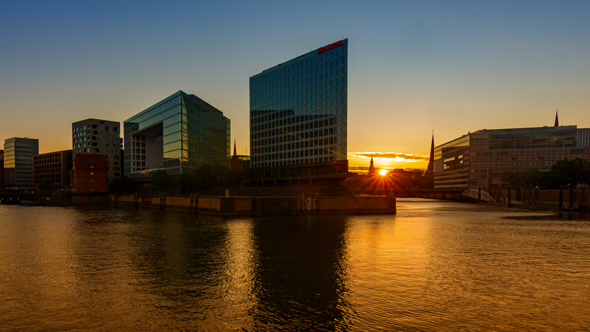 Sonnenuntergang am Spiegel