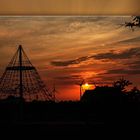 Sonnenuntergang am Spielplatz