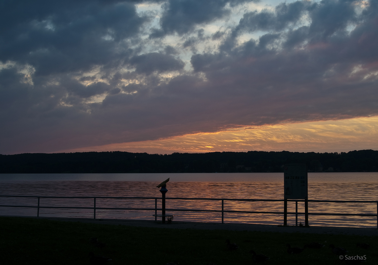 Sonnenuntergang am Starnberger See