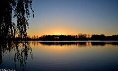 Sonnenuntergang am Staudhamer See 