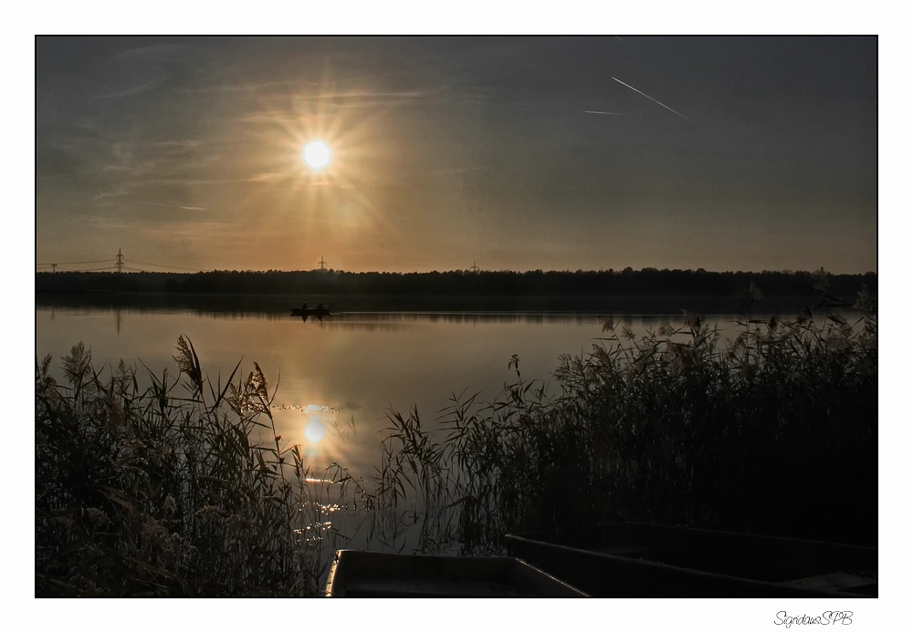 Sonnenuntergang am Stausee