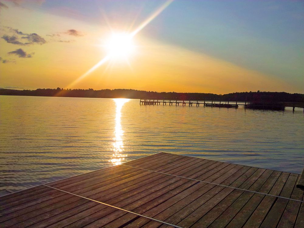 Sonnenuntergang am Steg