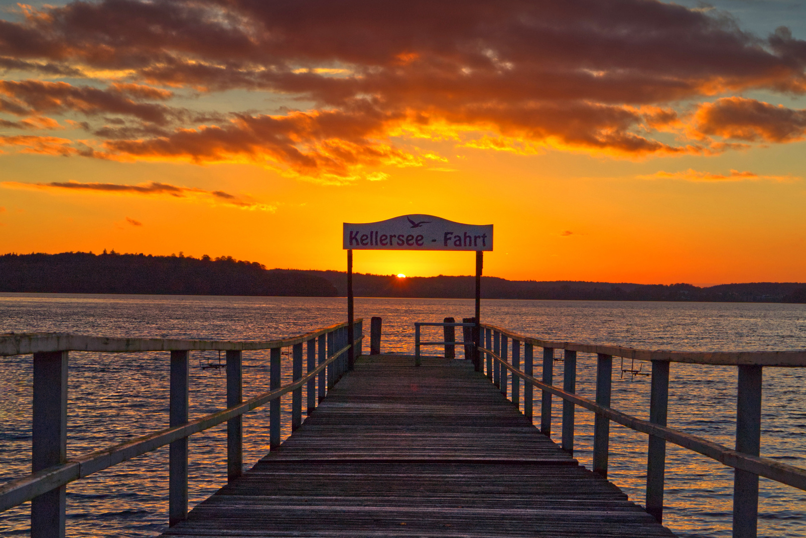 Sonnenuntergang am Steg der Kellersee - Rundfahrt