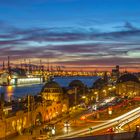 Sonnenuntergang am Stintfang Landungsbrücken Hamburg